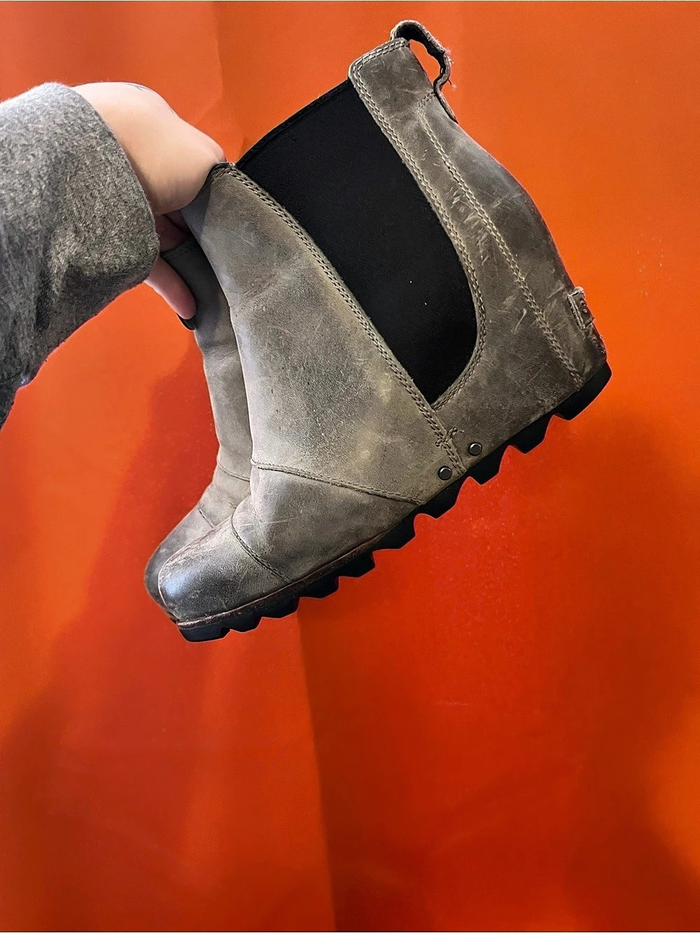 Sorel Joan of Arctic Wedge II Gray Black Wedge Boots